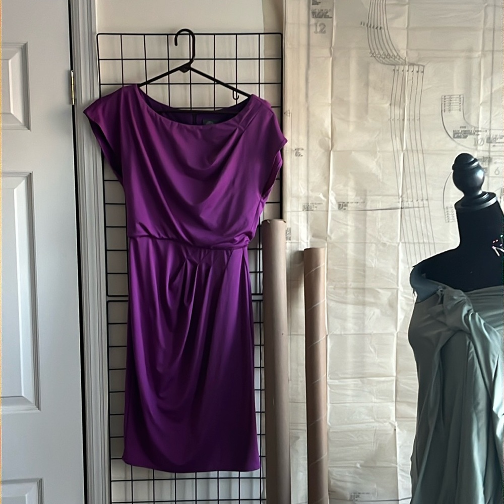 Vince Camuto purple short dress with cap sleeves